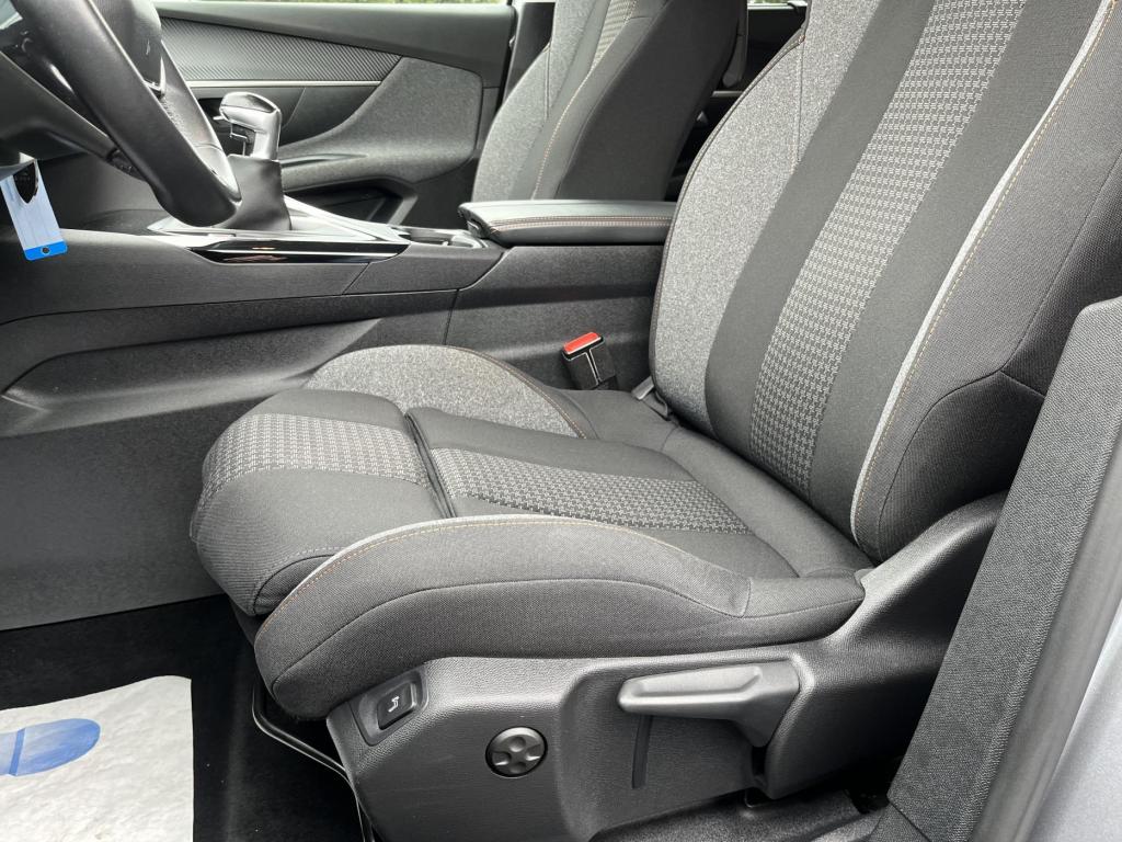 peugeot 5008 1.5 hdi 130cv active business
