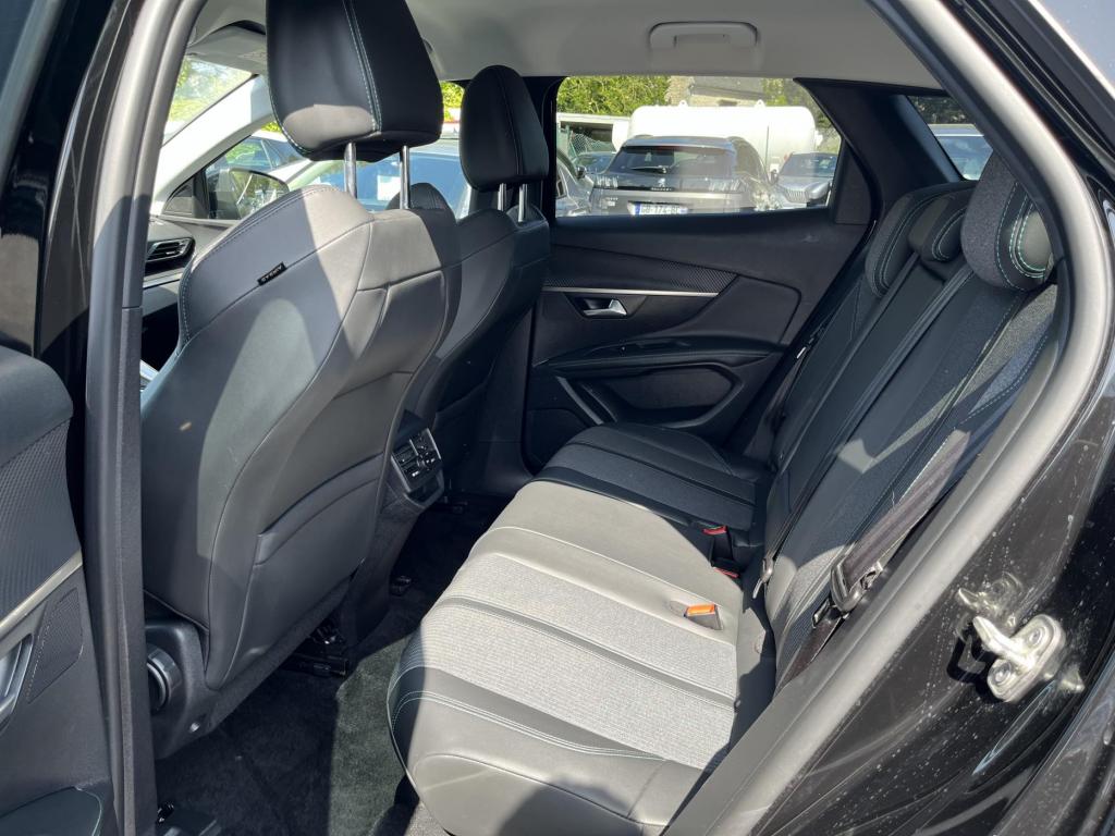 Peugeot 3008 1.5 hdi 130cv eat8 allure
