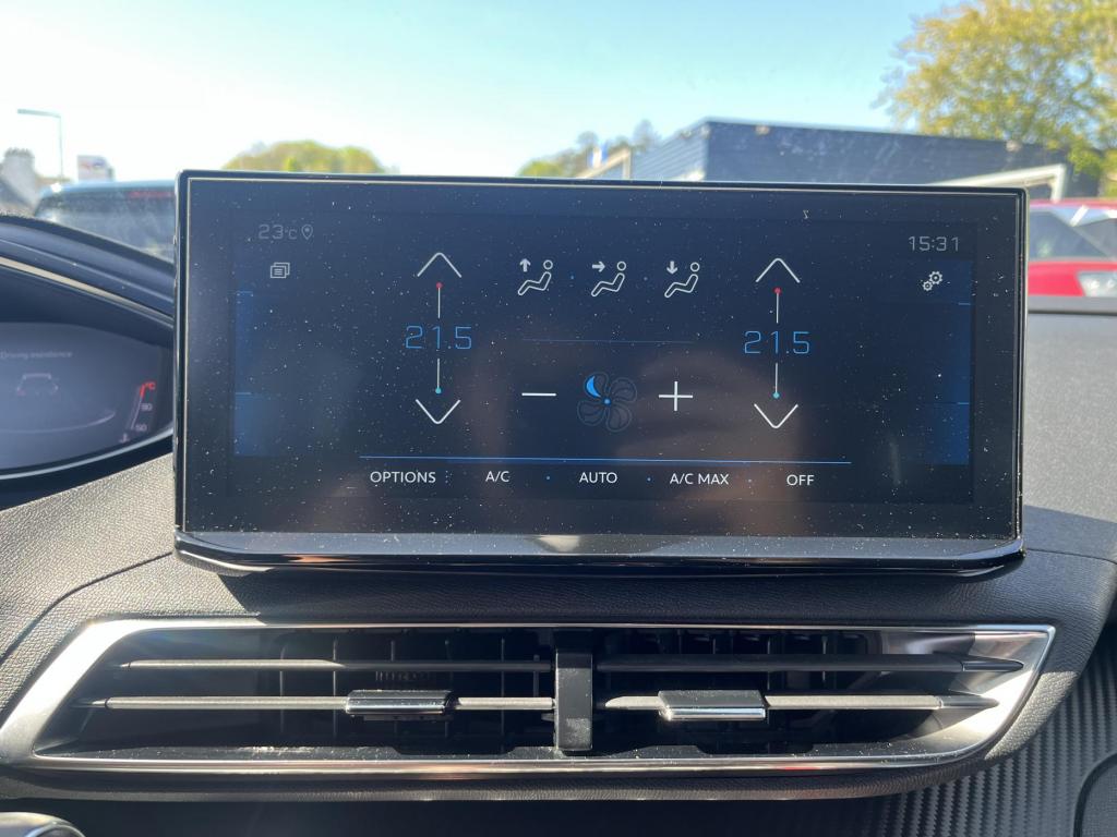 Peugeot 5008 1.5 hdi 130cv eat8 allure